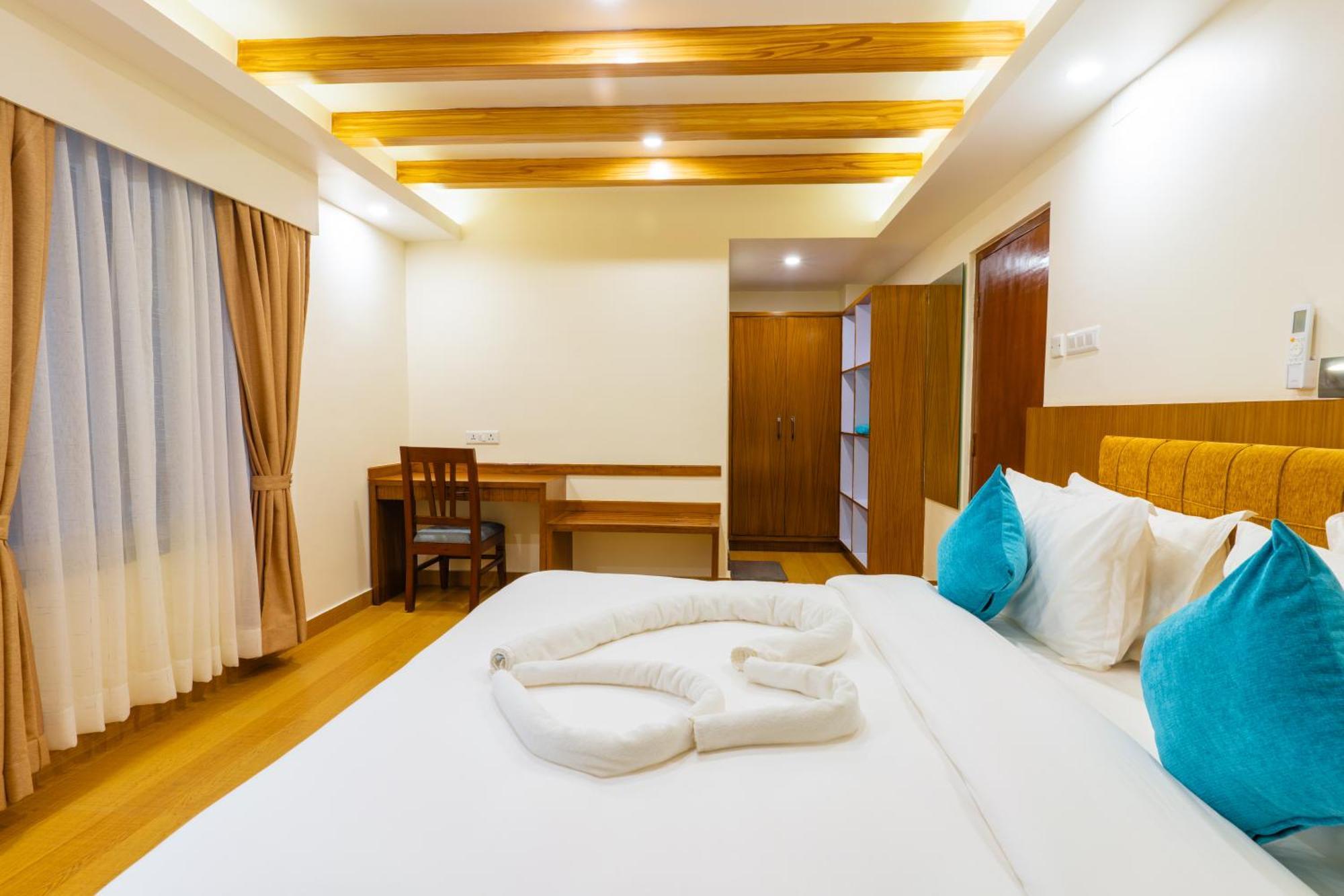 Pokhara Alpine And Springs Ξενοδοχείο Εξωτερικό φωτογραφία